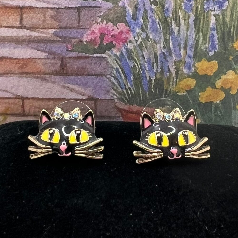 SALE 3/$20**Betsey Johnson Black Cat Stud Earrings